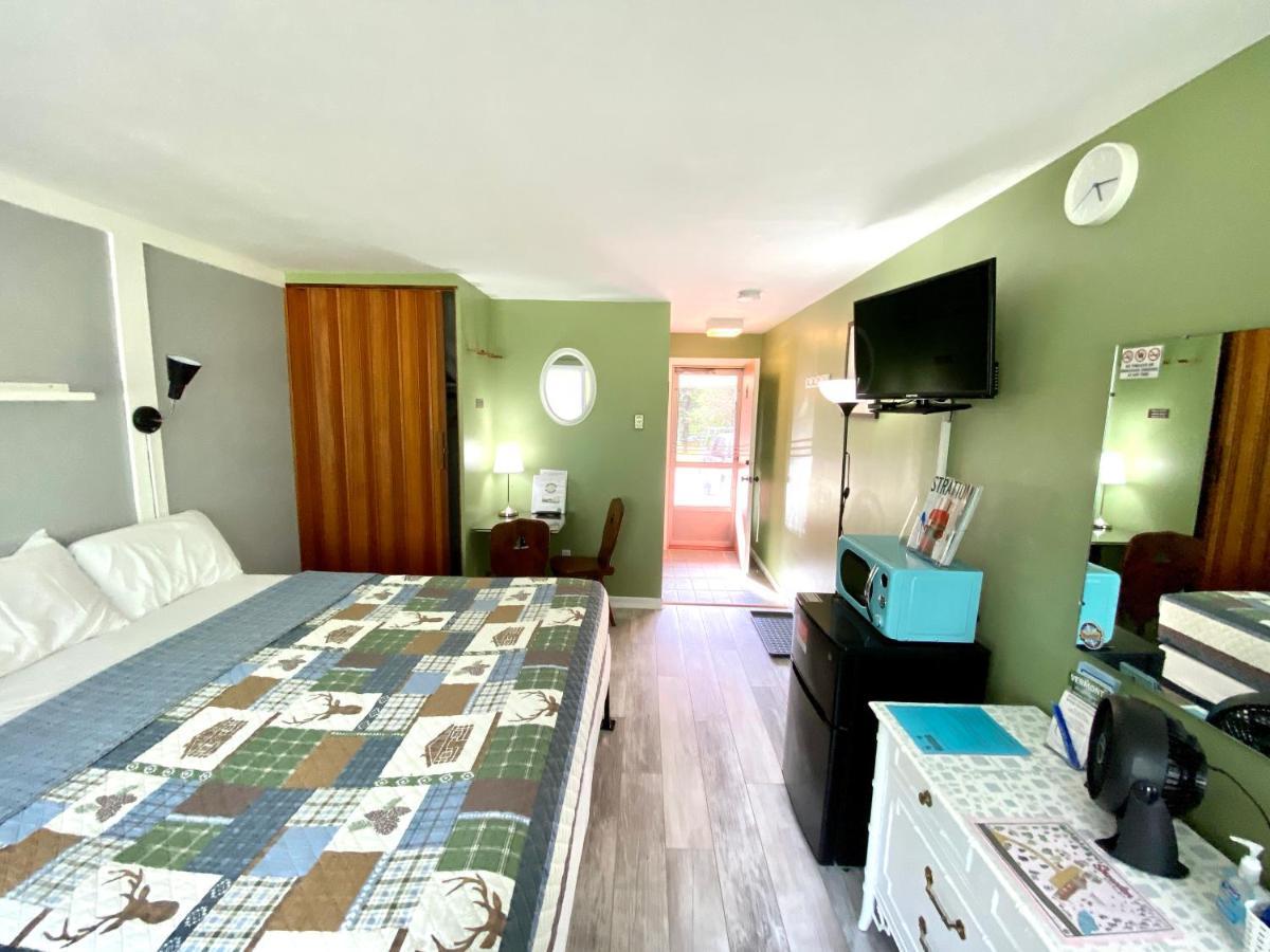 Snowdon Chalet Motel Londonderry المظهر الخارجي الصورة