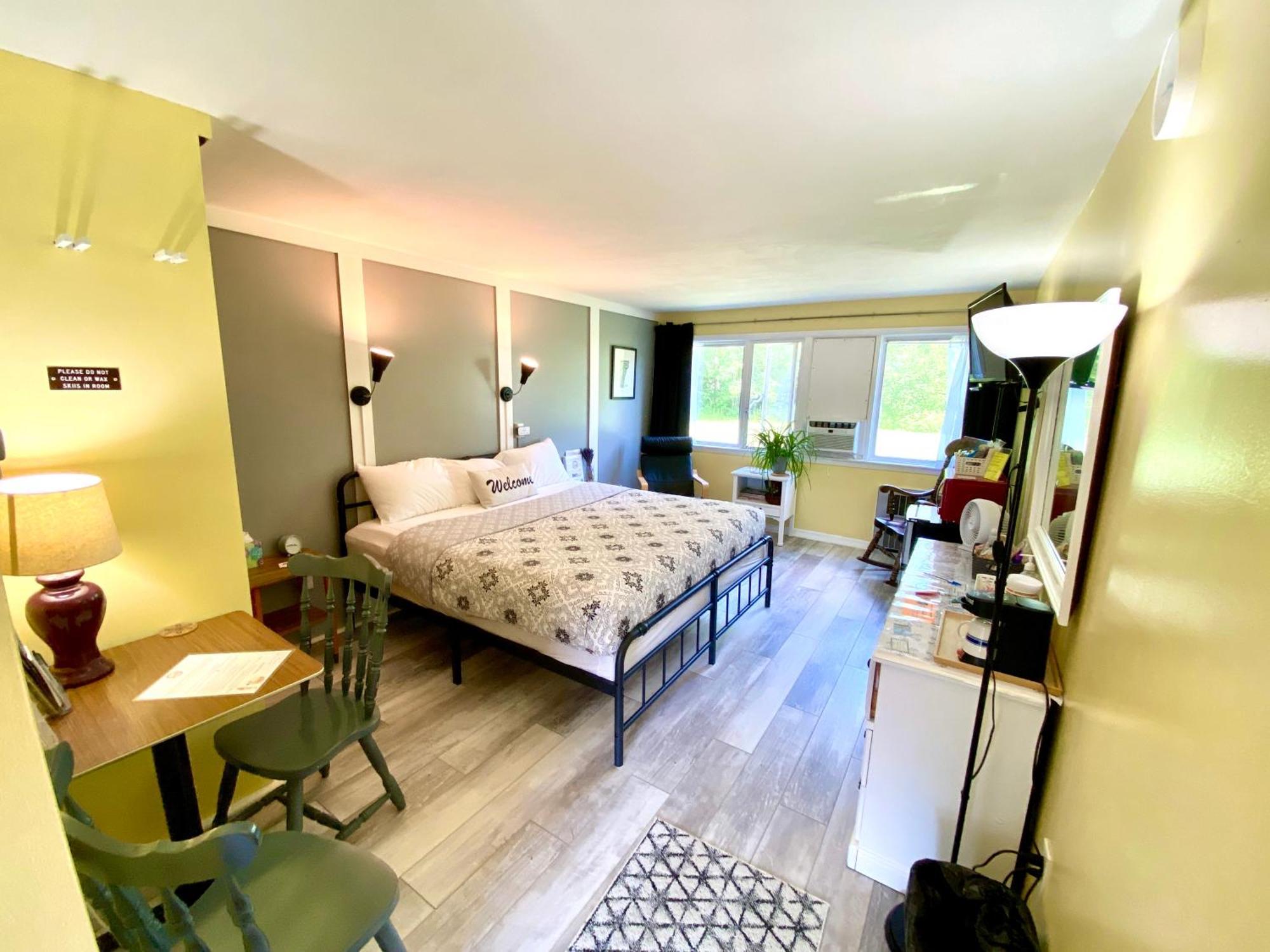Snowdon Chalet Motel Londonderry المظهر الخارجي الصورة