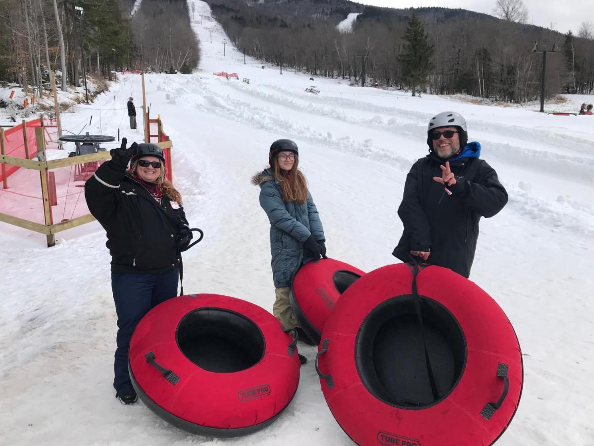 Snowdon Chalet Motel Londonderry المظهر الخارجي الصورة